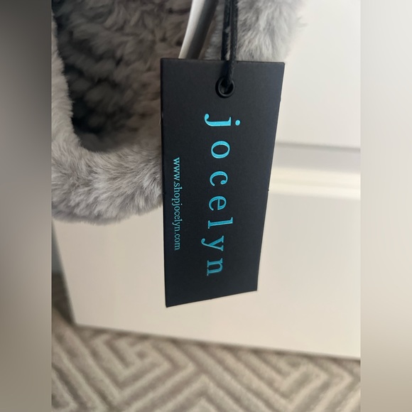 Jocelyn Grey Infinity Scarf (BRAND NEW with tags) - Picture 3 of 6